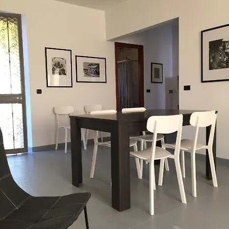 La Maison *